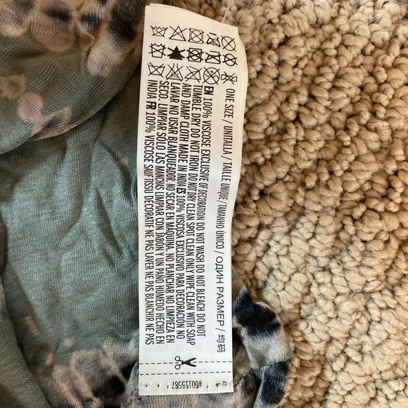 Jade Bandeau w/ Beaded Fringe - Picture 4 of 5